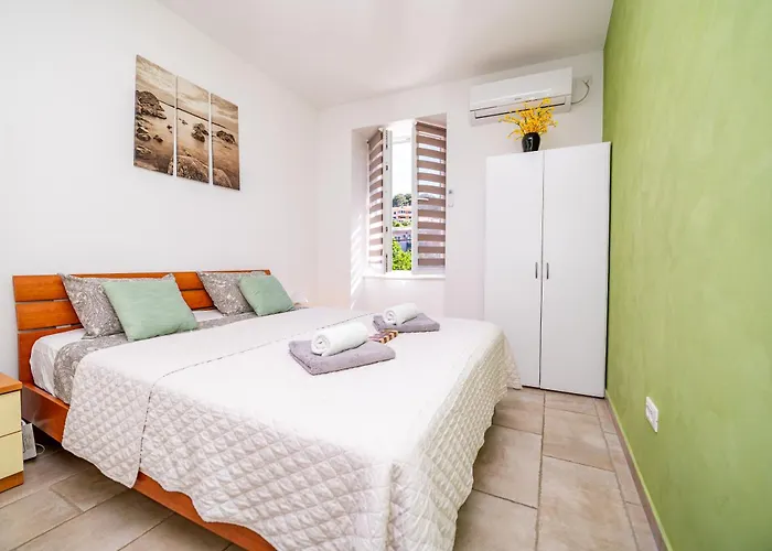 Apartament Skygarden House *