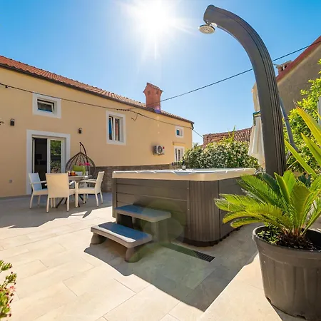 Apartment Skygarden House Mali Losinj