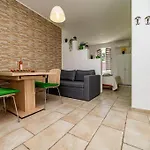 Skygarden House Appartement *