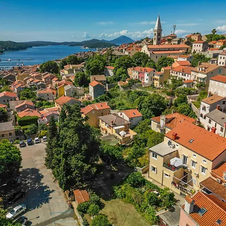 Skygarden House דירה *